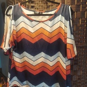 Cold shoulder Multi print top!